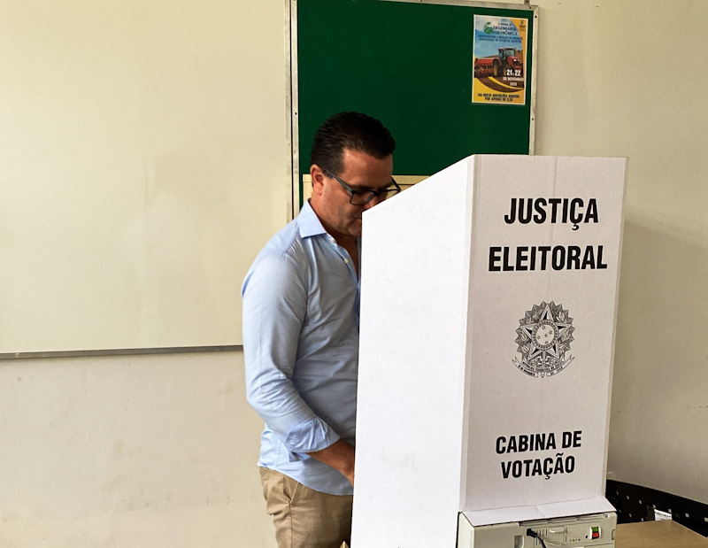 Joaquim Pinheiro vota em Pedro Afonso com esperança da sua reeleição